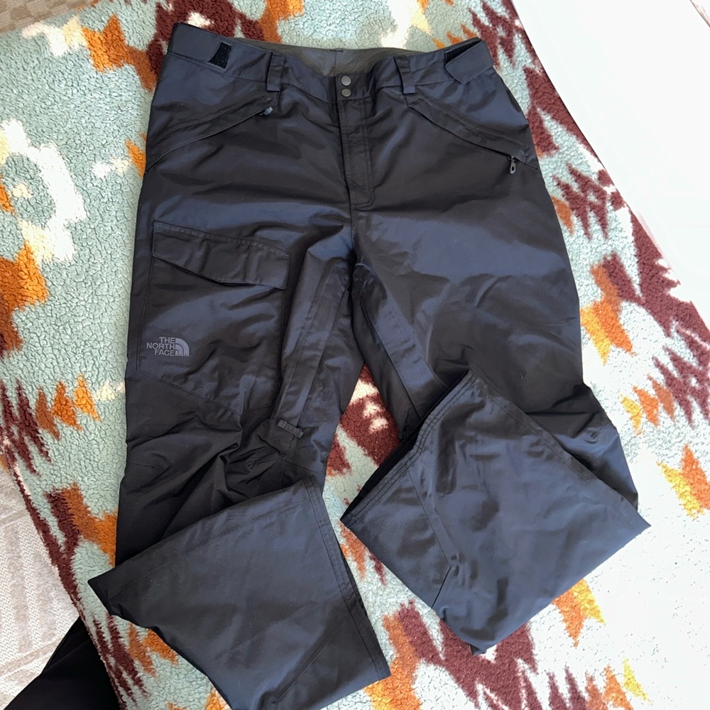 NEW NO TAGS XL MENS The North Face Men’s FREEDOM Black snowboard Snow Pants